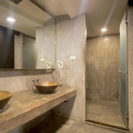 Nappark Hostel @Khao San-2